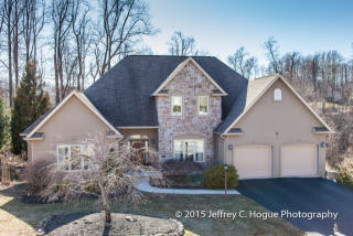 802 Sycamore Rd, Hummels Store, PA 19540-1256