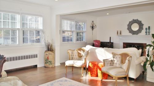 181 Putnam Ave, Greenwich CT  06830-5613 exterior