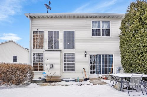 21 Lily Ct, Lemont IL  60440-3263 exterior