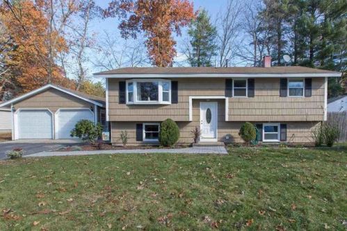 18 Tilton St, Nashua, NH 03063-3648