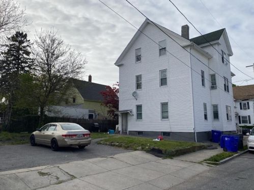 168 Eastwood Ave, Providence, RI 02909-4411