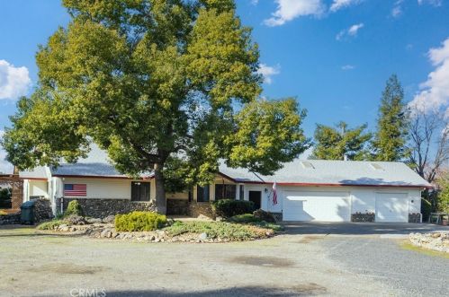 9751 Esquon Rd, Durham, CA 95938-9661