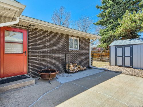 1741 Cape St, Denver CO  80232-6610 exterior