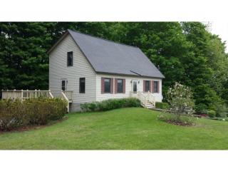 18 Highcrest Dr, Belmont, NH 03220-3502