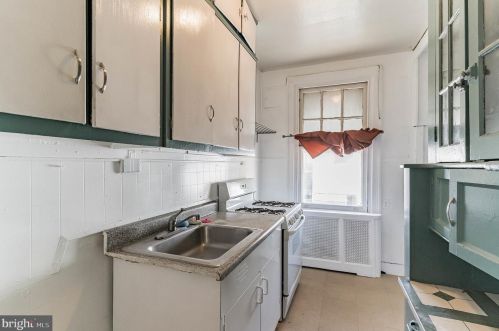 5632 12 St, Philadelphia PA 19141-4102 exterior