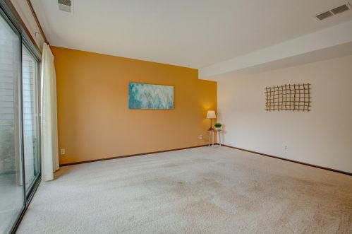 983 Carmel Ct, Saint Paul MN  55126-5833 exterior