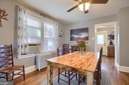 309 Rider Ave, Lancaster PA  17603-4832 exterior