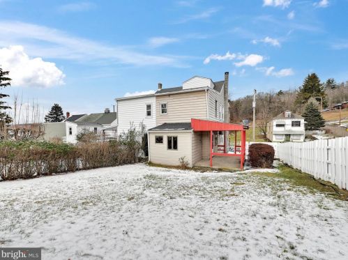 31 Ann St, Primrose PA 17901-8435 exterior