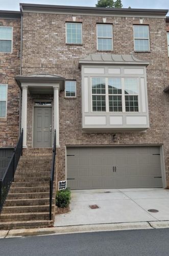 2714 Birch Grove Ln, Marietta, GA 30067-3925