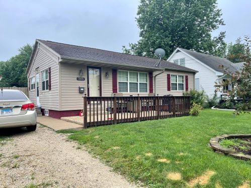 304 Marquette St, Hollowayville, IL 61356-1236