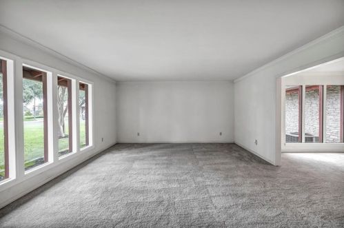 6303 Cat Mtn Cv, Austin TX  78731-3502 exterior