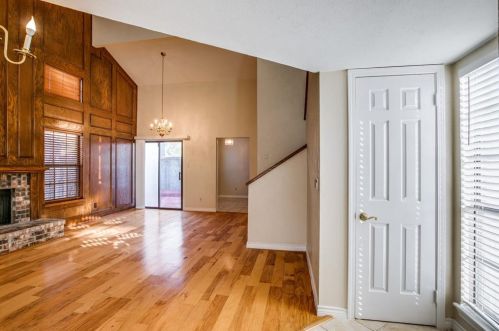 300 Elkhorn Path, Irving TX  75063-6756 exterior