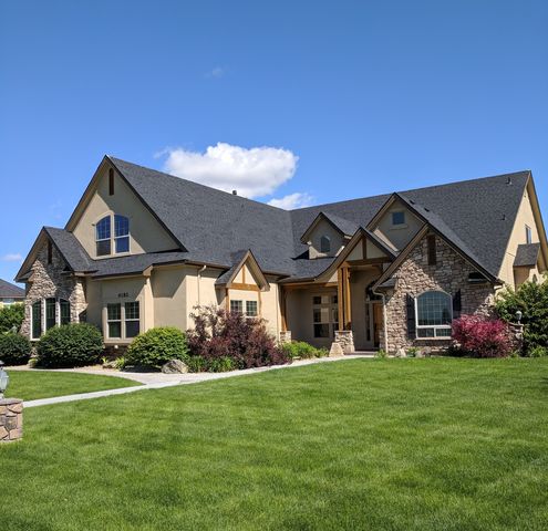 4182 Braveheart Ln, Pearl, ID 83616-6889
