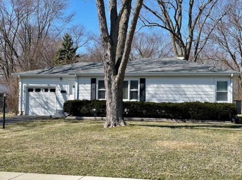 194 Ann St, South Elgin, IL 60177-2123