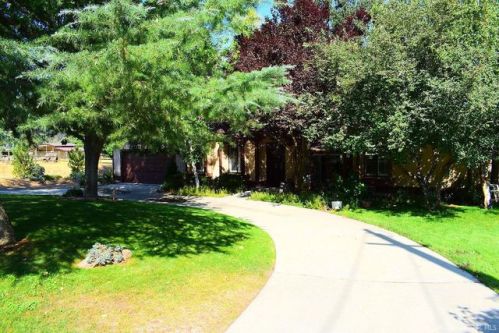 22941 Homestead Way, Tehachapi, CA 93561-8526
