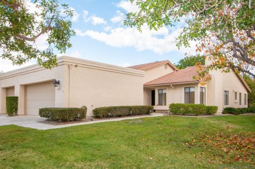 12766 Via Moura, San Diego, CA 92128-1535