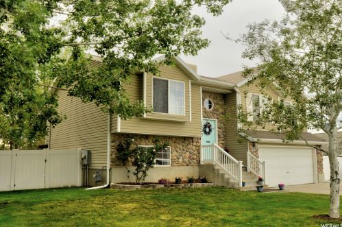 1543 950, Clearfield, UT 84015-6650