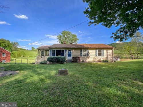 5256 F T Valley Rd, Madison, VA 22719-2057