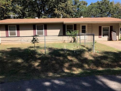 105 Marie Ave, Poteau, OK 74953-2407