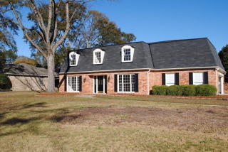 5151 Yosemite Dr, Columbus, GA 31907-1728