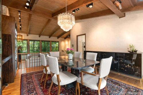 2740 Edgewood Ln, Bannockburn IL  60015-1617 exterior