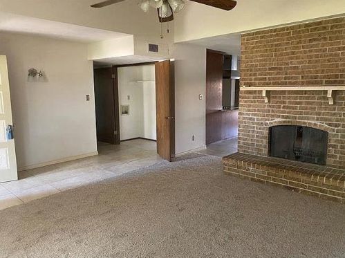 416 Everest Ct, Cedar Hill TX 75104-2227 exterior