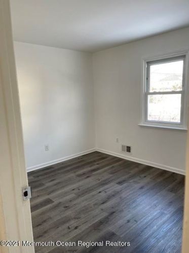 132 Dewitt Ave, Tinton Falls, NJ 07712-6721