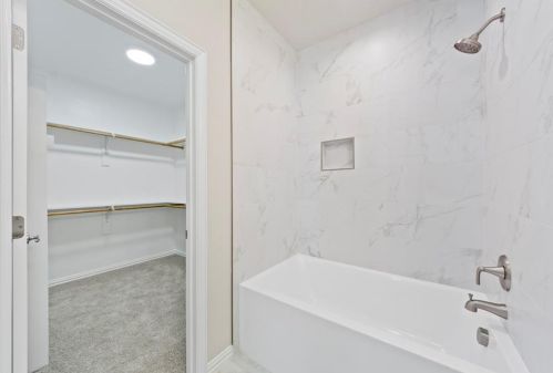 1525 Doyle Ave, Dallas TX  75203-3223 exterior