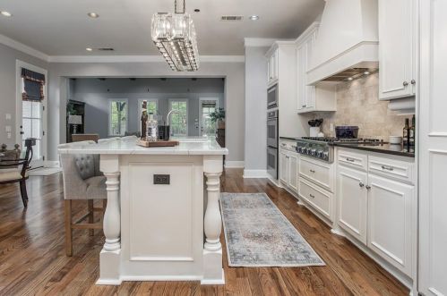 2808 River Brook Ct, Fort Worth TX  76116-0930 exterior