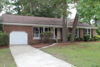 200 Flamingo Dr, Ladson, SC 29456-4904