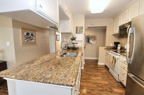 7517 Almondwood Ave, Citrus Heights, CA 95610-4415