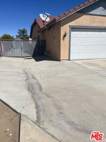 11492 Spring St, El Mirage, CA 92301-4058