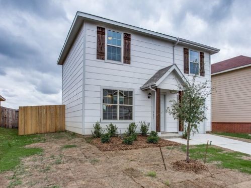 1432 Sierra Estate Trl, Fort Worth TX  76119-2662 exterior