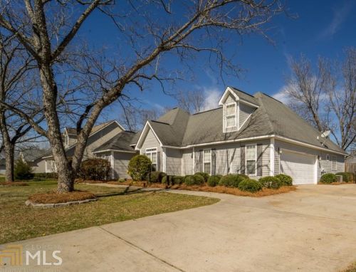 84 Duke Ln, Kathleen, GA 31047-3201