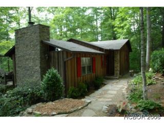 86 Dogwood Dr, Highlands, NC 28741-8546