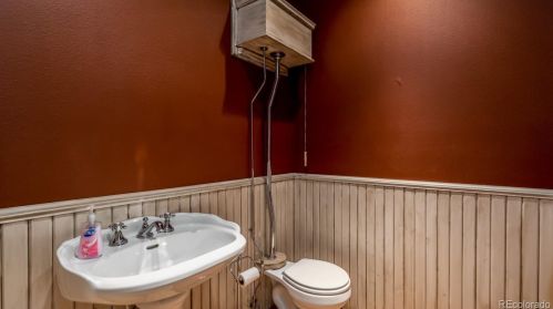 6765 Greenhorn Mountain Dr, Beulah CO 81023-6800 exterior