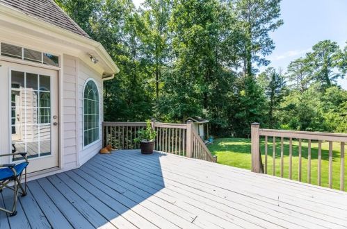 1132 Mccoy Dr, Conyers GA  30094 exterior