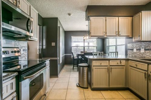 10201 Maverick Dr, Fort Worth TX  76108-4059 exterior