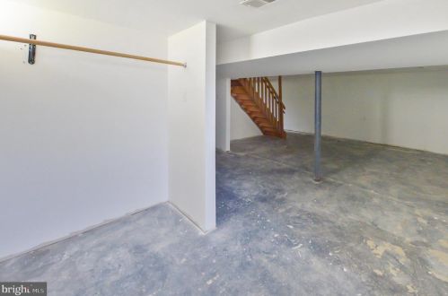 6024 Pleasant Ave, Camden NJ 08110-3537 exterior