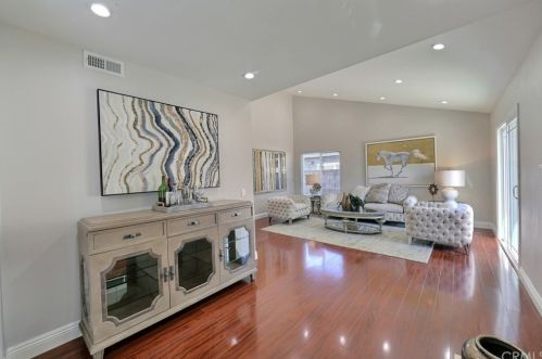 72 Cape Cod, Irvine CA  92620-2711 exterior