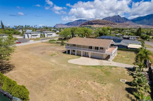 87-729 Meaulu Rd, Nanakuli, HI 96792
