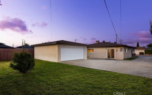 11611 West St, Garden Grove, CA 92840-1743