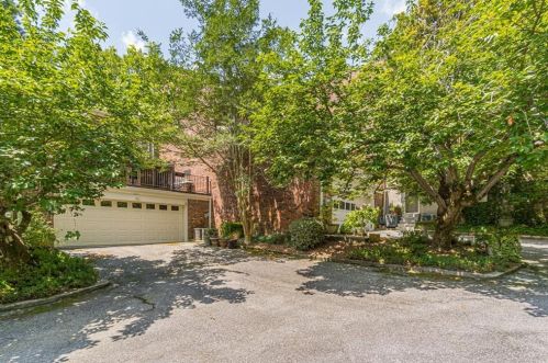 2101 Bohler Rd, Atlanta GA  30318-1515 exterior