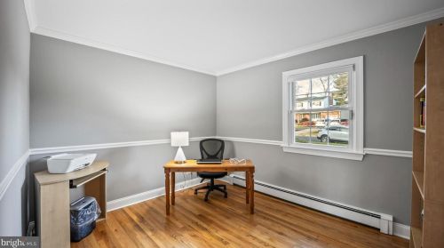 13 Rosalind Dr, Trenton NJ  08648-3245 exterior