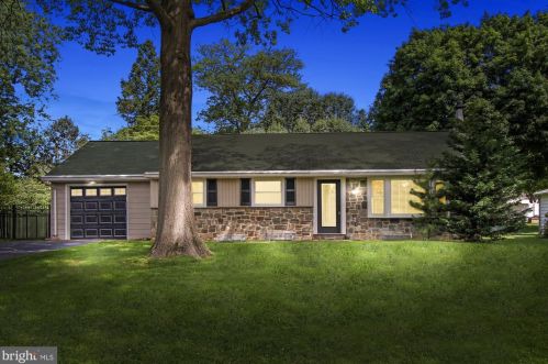 41 Roosevelt Blvd, Lancaster, PA 17601-4039