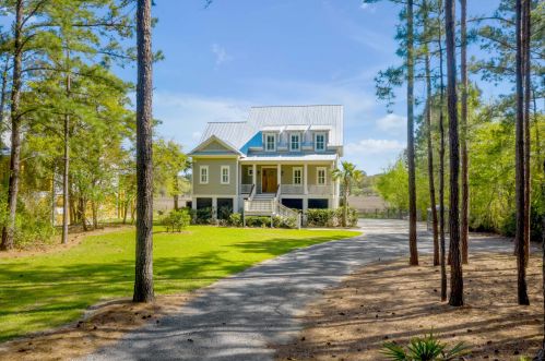 7539 Ladys Secret Ln, Awendaw SC  29429-4956 exterior