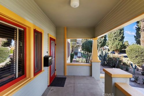 3892 Linwood Pl, Riverside CA  92506-1889 exterior