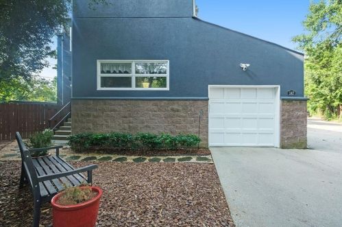 147 Battery Pl, Atlanta, GA 30307-2522