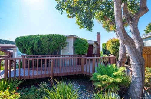 355 Fresno Ave, Morro Bay, CA 93442-2804