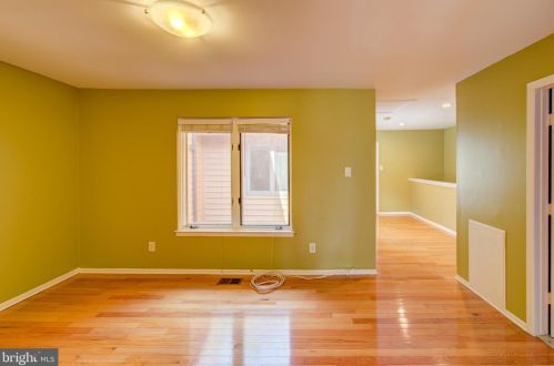 59 Sayre Dr, Princeton NJ  08540-5825 exterior